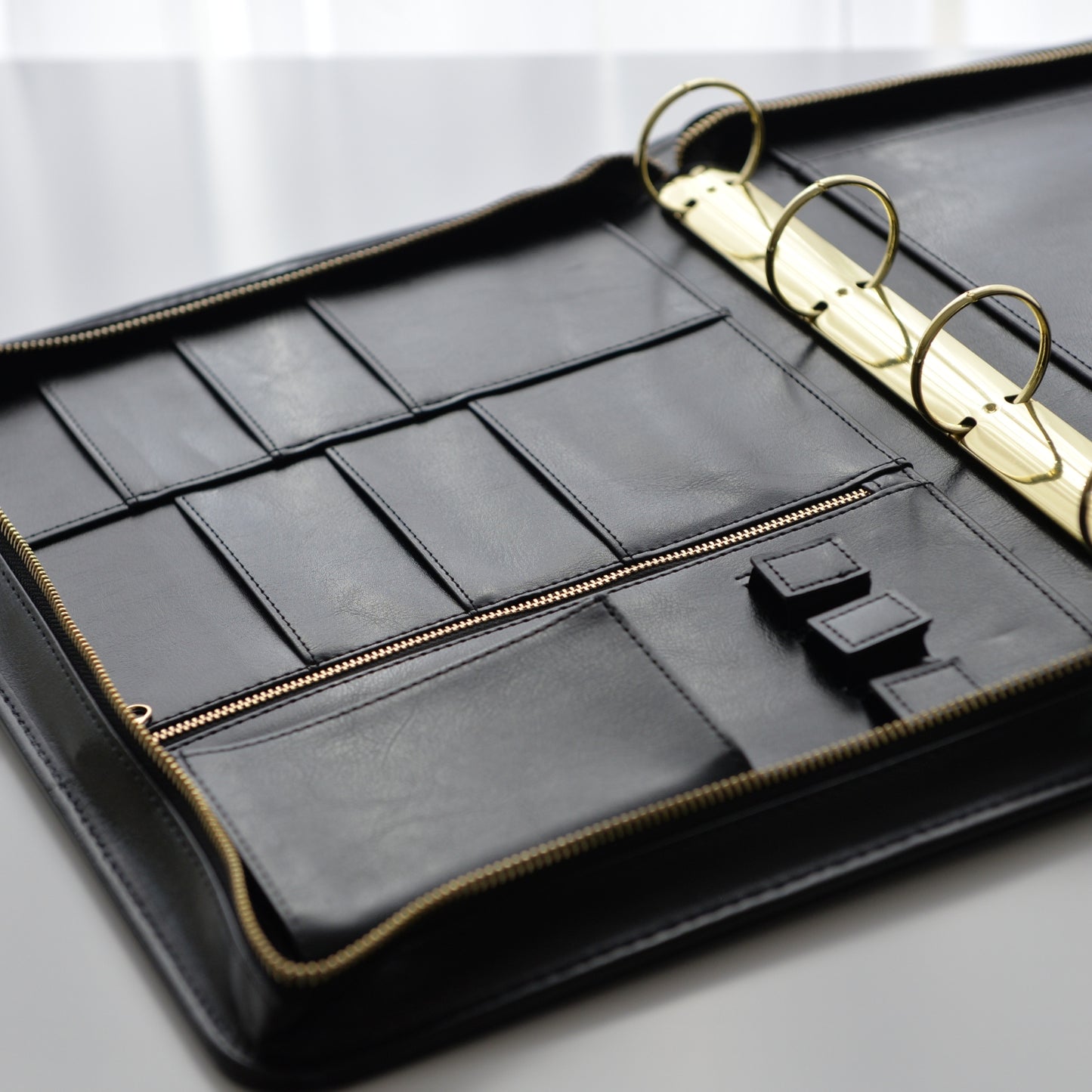 The Peace of Mind Folder - Black
